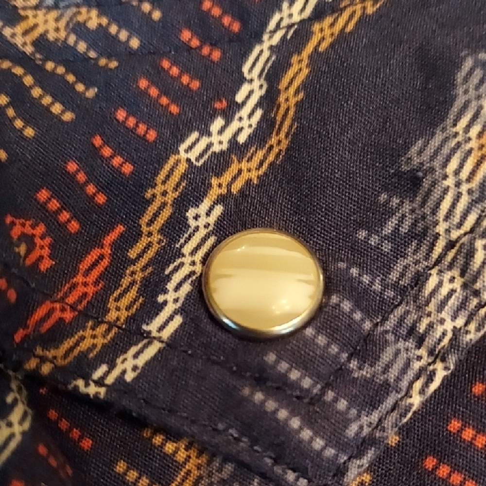 Blue Patterned Button-Up Shirt - Picture 4 of 5